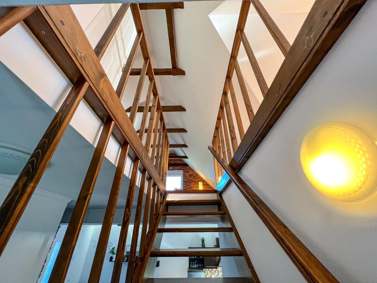 Sunnyside Apartmanhaz ザラカロシュ エクステリア 写真